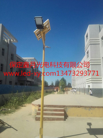 锂电太阳能路灯
